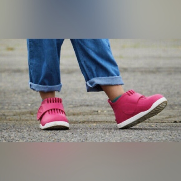 BUTLER GIRLS CLASSIC SHOE COVERING BOOTS - PINK SIZE 13 (NEW WITH TAGS) - Picture 6 of 9